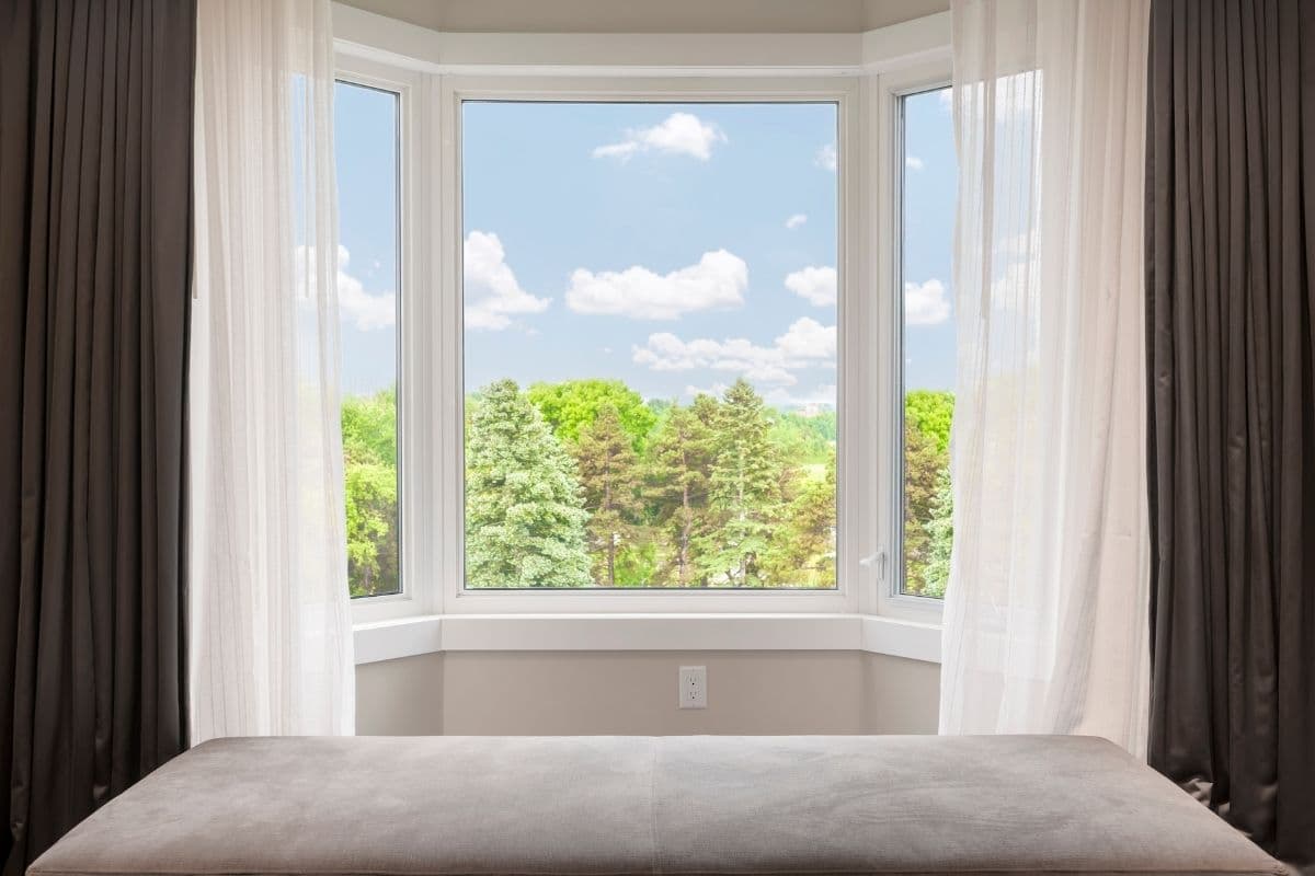 Window and siding project in Lake Saint Louis, MO